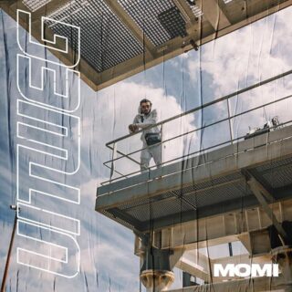 Momi Uitweg album
